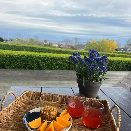 Casa vacanze With Sea View In Hejlsminde